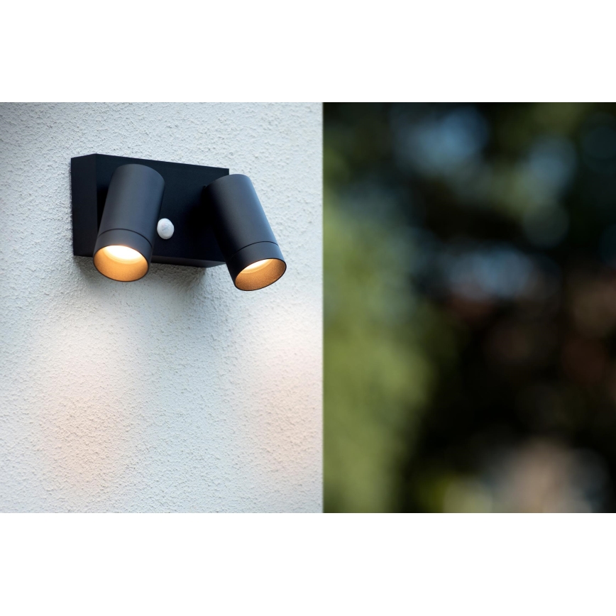 Lucide 09831/02/30 - Vanjska svjetiljka sa senzorom TAYLOR 2xGU10/50W/230V IP54