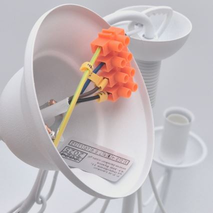 Luster na lancu DONATO 3xE14/40W/230V bijela
