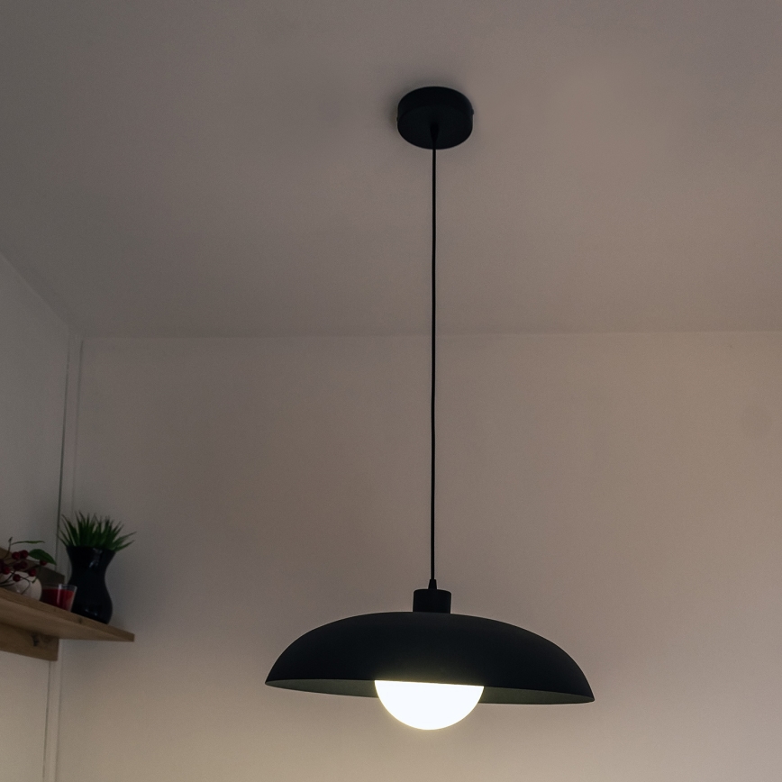 Luster na sajli ECLIPSE 1xE27/15W/230V crna
