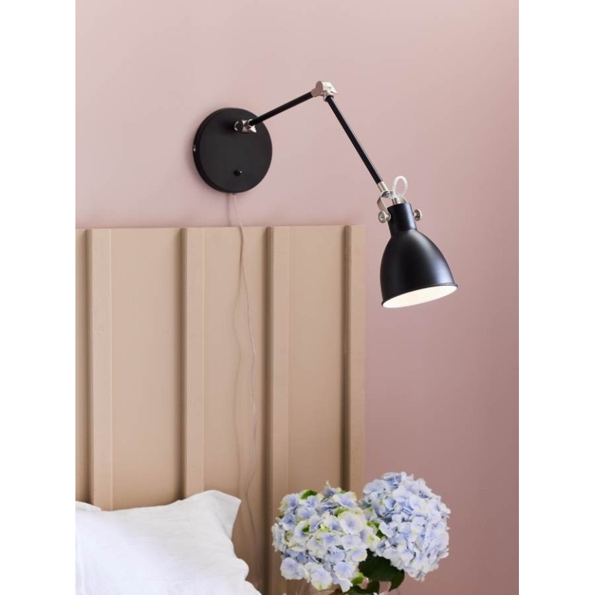 Markslöjd 108250 - Zidna lampa HOUSE 1xE14/40W/230V crna
