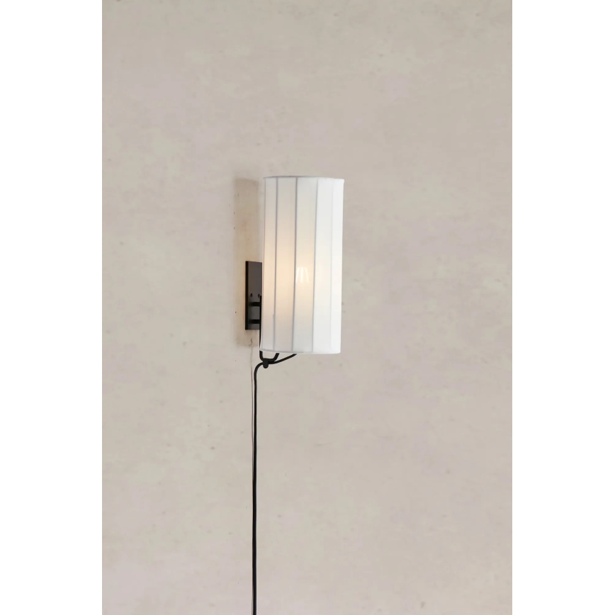 Markslöjd 108960 - Zidna svjetiljka HIKARI 1xE27/60W/230V bijela/crna