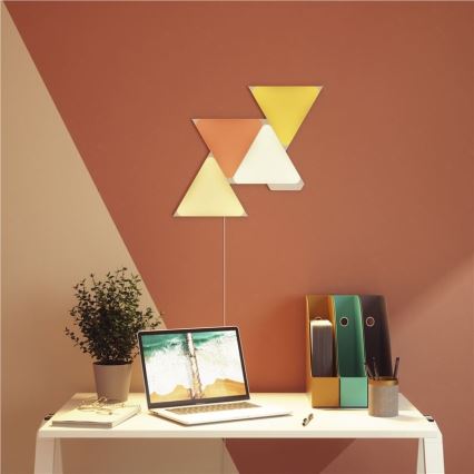 Nanoleaf  -SET 4x LED RGB Prigušivi panel TRIANGLES LED/1,5W/230V Wi-Fi