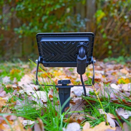 LED RGBW reflektor SmartLife s prigušivanjem LED/20W/230V Wi-Fi IP65 2700-6500K