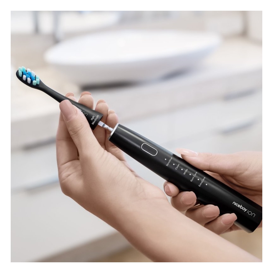 Niceboy ION Sonic - Sonična četkica za zube 800 mAh IPX7 crna