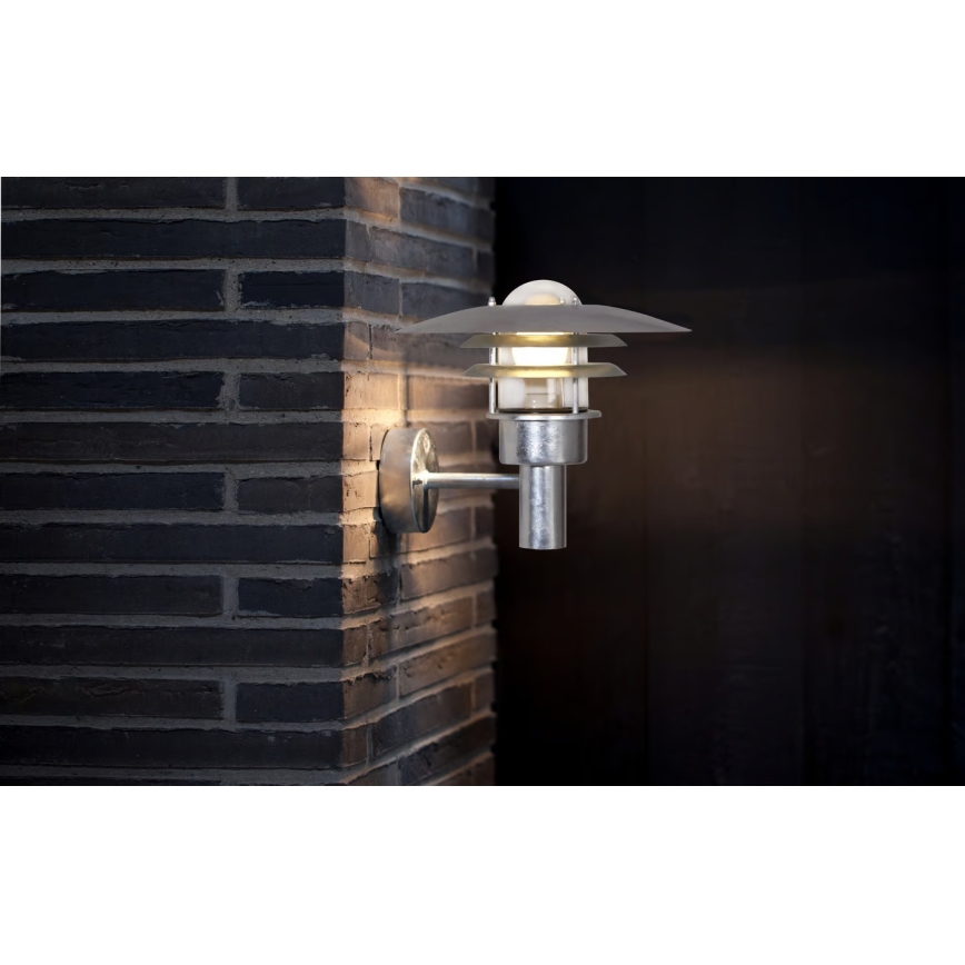 Nordlux - Vanjska zidna svjetiljka LONSTRUP 1xE27/60W/230V IP44 srebrna