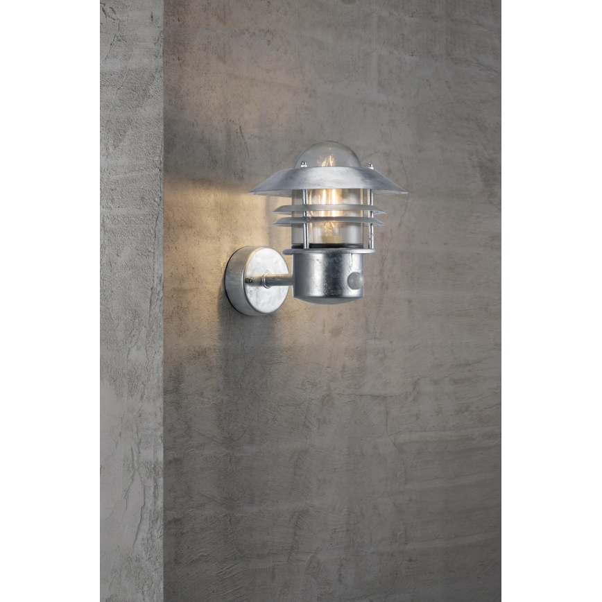 Nordlux - Vanjska zidna svjetiljka sa senzorom BLOKHUS 1xE27/60W/230V IP54