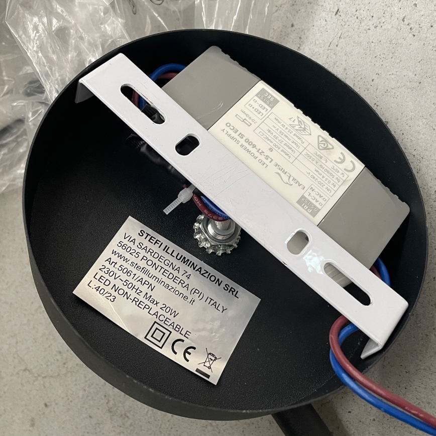 ONLI - LED Zidna svjetiljka TWIST LED/6W/230V 4000K crna