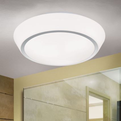 Stropna svjetiljka za kupaonicu TENA 3xE27/60W/230V Ø 38 cm IP44 bijela