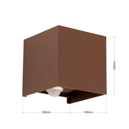 Vanjsko zidno svjetlo s senzorom pokreta i sumraka CUBE-S LED/13W/230V IP54 smeđa