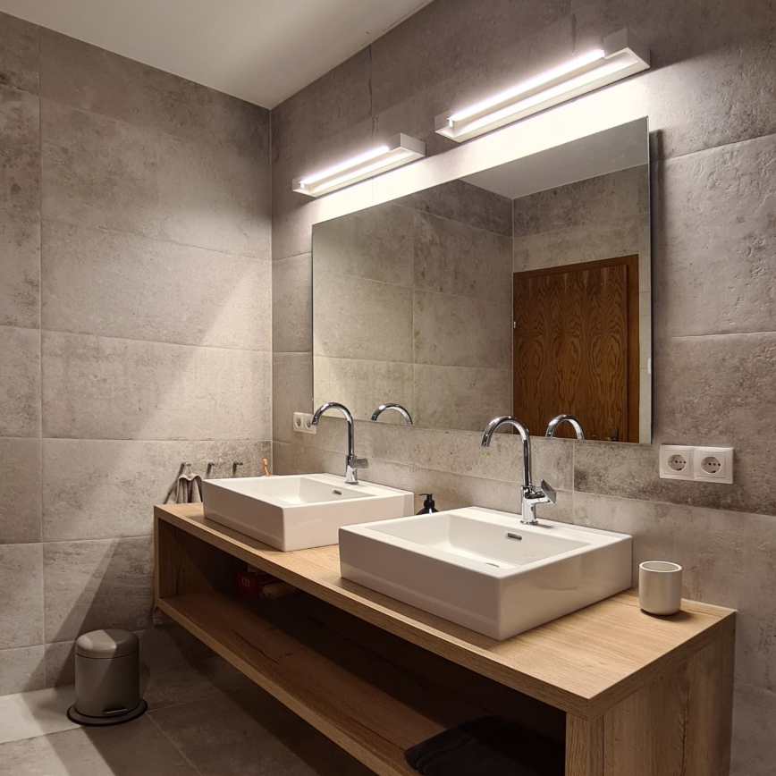 LED Rasvjeta za ogledalo u kupaonici MARILYN LED/18W/230V 60 cm IP44 bijela