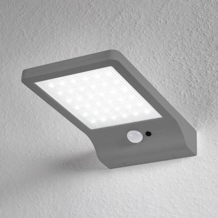 Osram - LED solarna zidna svjetiljka sa senzorom DOORLED LED/3W/3,3V 2000 mAh IP44 srebrna