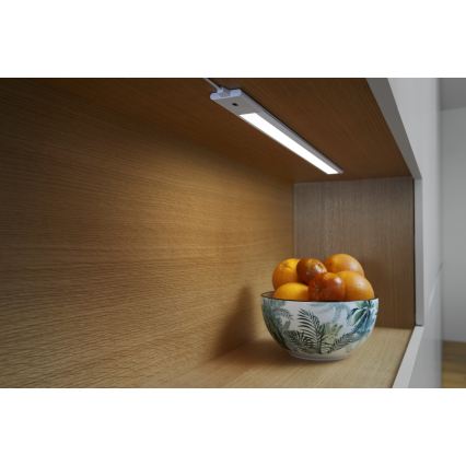 Osram - LED prigušivo svjetlo za ispod ormarića s senzorom pokreta CABINET LED/6W/230V 3000K 30 cm bijela