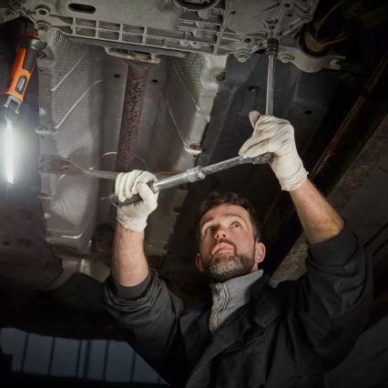 Osram - punjiva LED svjetiljka s mogućnošću prigušivanja LEDINSPECT SLIM MAX1000 LED/9W/3,7V IP65 2600 mAh