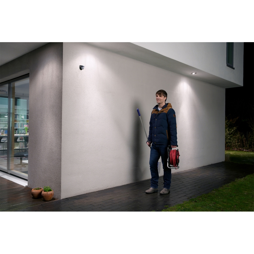 Osram - Vanjski infracrveni senzor pokreta 230V IP44 crni