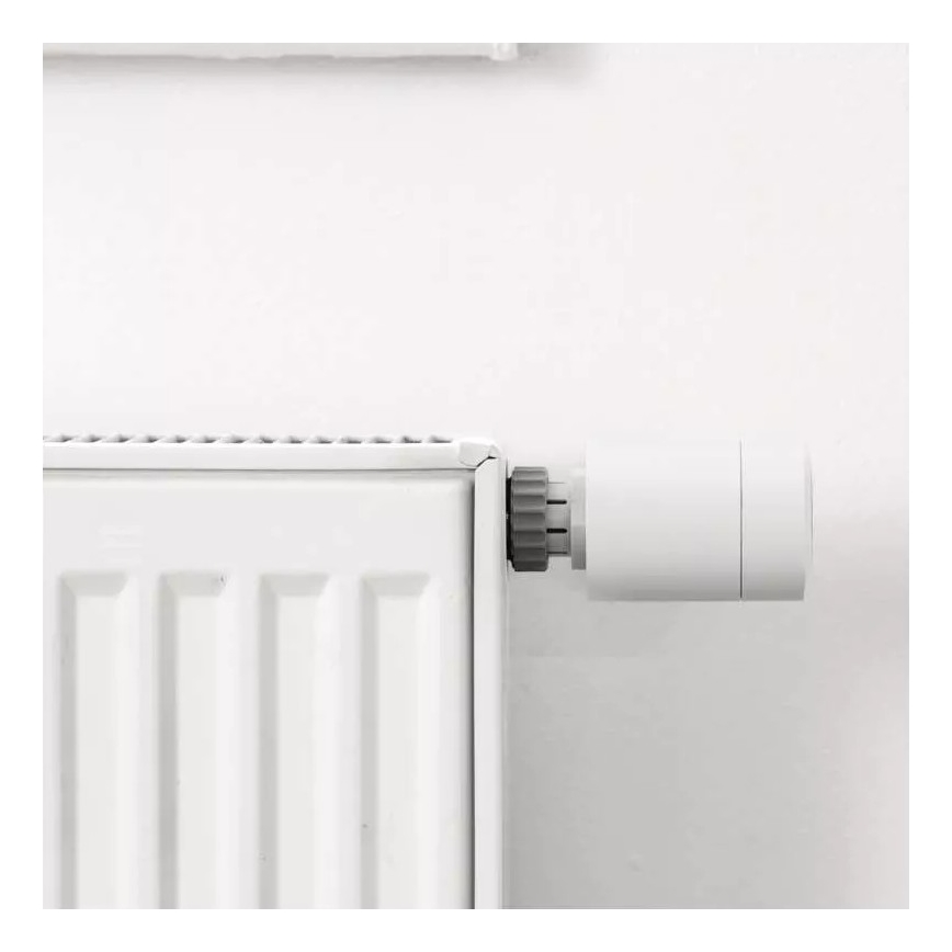 Pametna termostatska glava s LCD zaslonom GoSmart M30x1,5 2xAA/1,5V Tuya