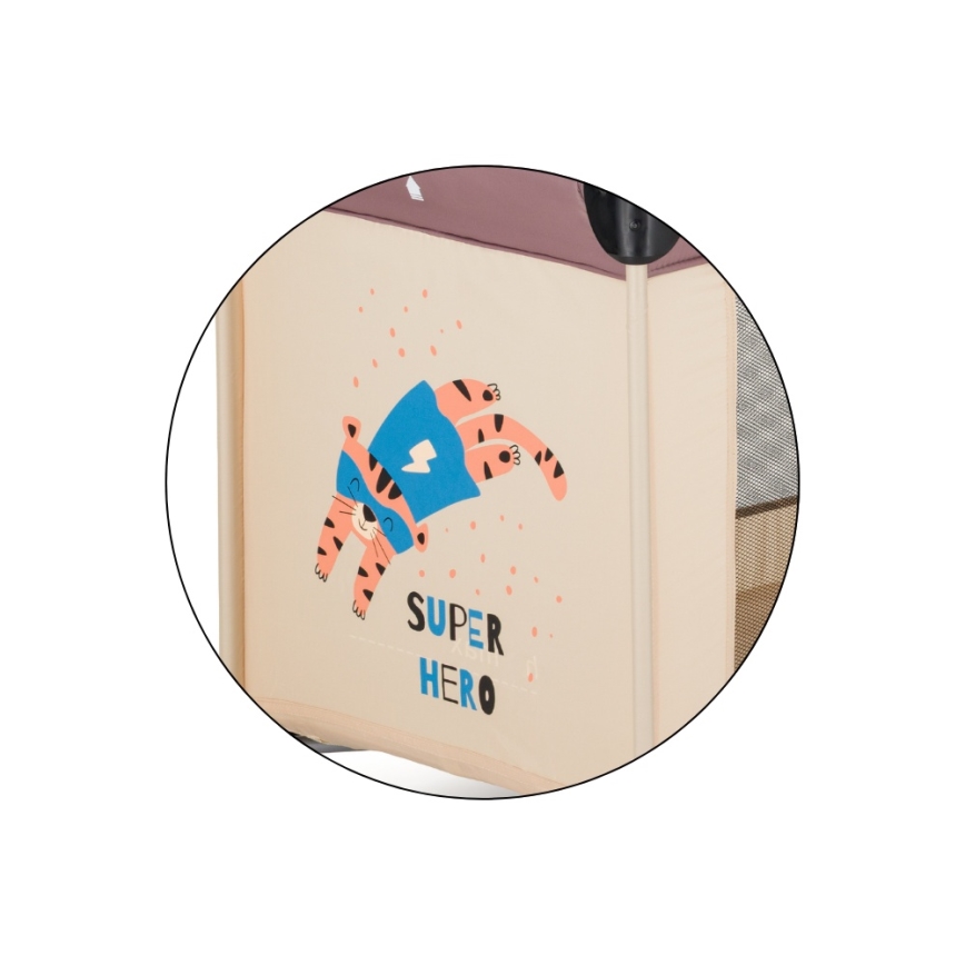 PETITE&MARS - Prenosivi dječji krevetić KOOT Tiger Super Hero