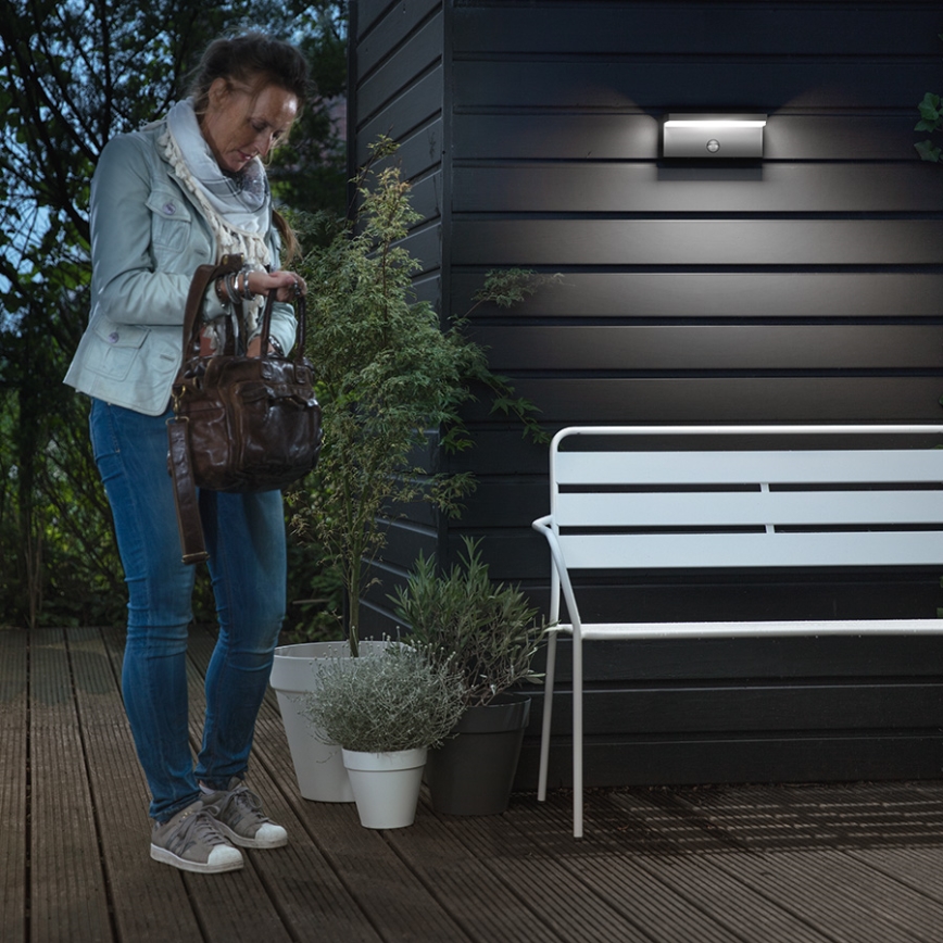 Philips 16484/93/P3 - LED Vanjska zidna svjetiljka senzor BUSTAN 2xLED/4,5W