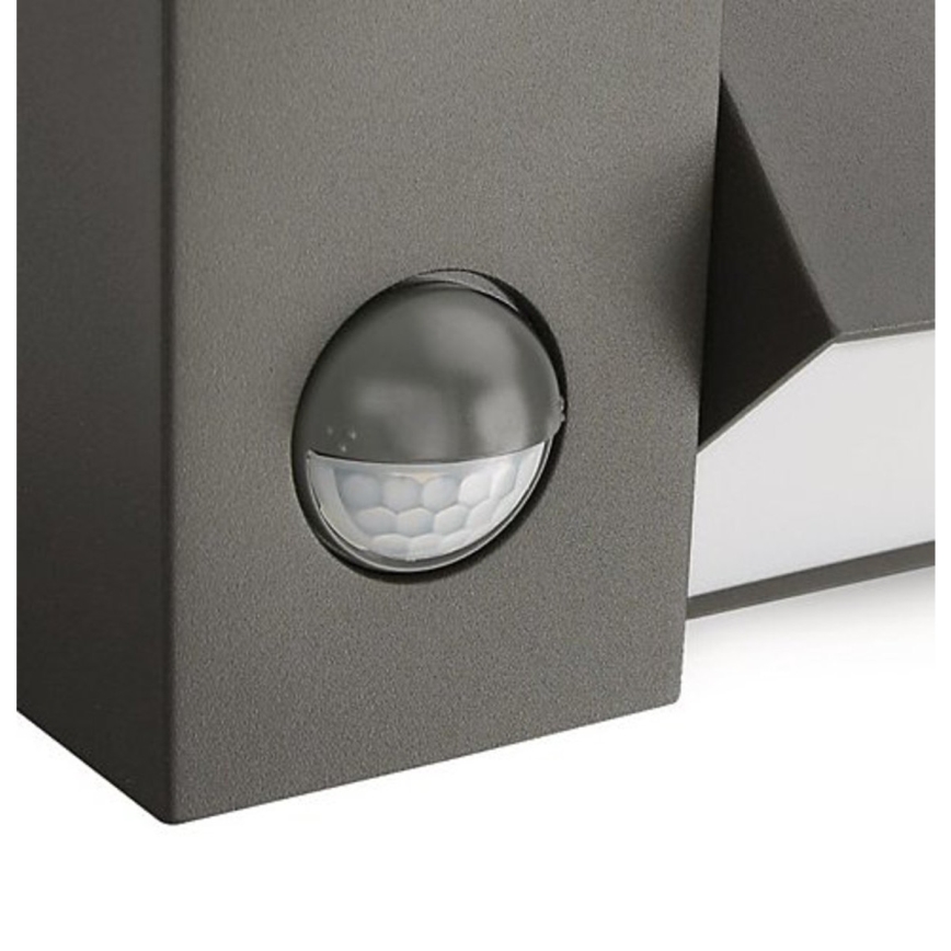 Philips 16943/93/16 - Vanjska svjetiljka sa senzorom MYGARDEN BORDER 1xE27/23W/230V