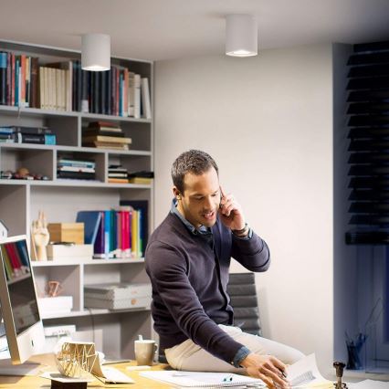 Philips - LED prigušivo reflektorsko svjetlo Hue PILLAR 1xGU10/4,2W/230V 2200-6500K + daljinski upravljač bijela