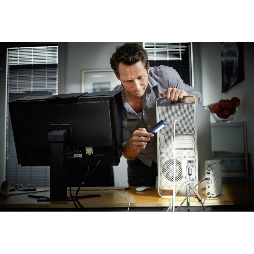 Philips LPL18B1 - LED Radna lampa 5xLED/1,3W/3xAAA IP54