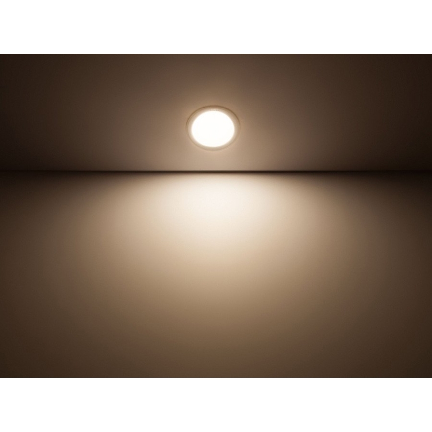 Philips - Ugradbena svjetiljka LED/5,5W/230V 4000K