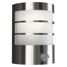 Philips - Vanjska zidna svjetiljka sa senzorom 1xE27/60W/230V IP44