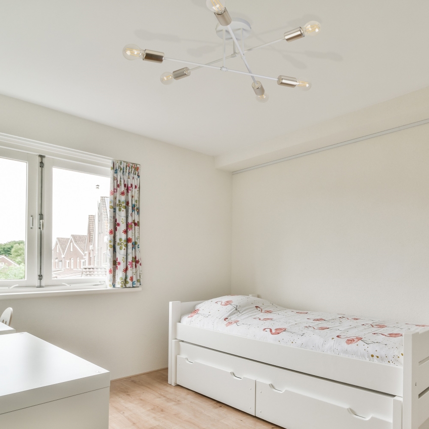 Površinski montirani stropni luster CAMBRIDGE 6xE27/15W/230V mesing/bijela