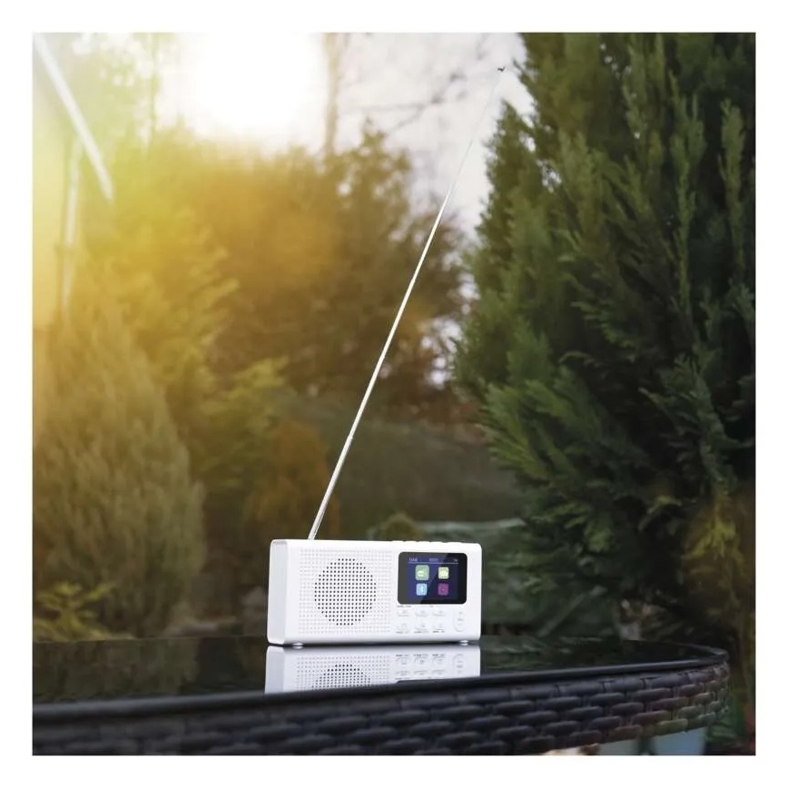 Radio DAB DAB+ FM 3W/5V/4xAA bijela