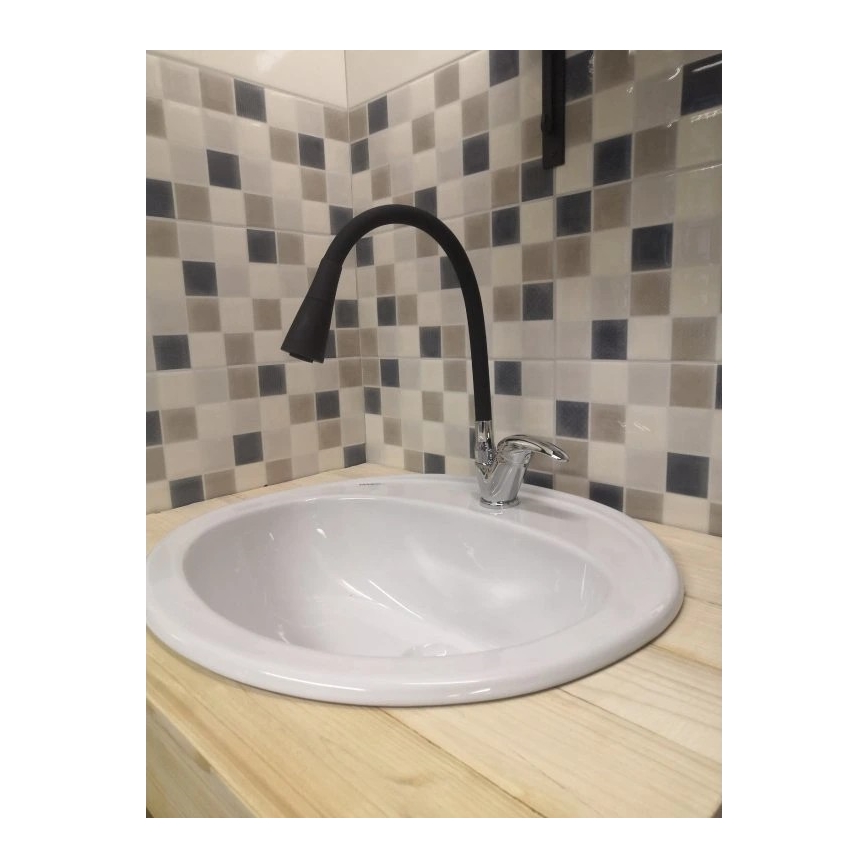 RAV Slezák SA006.0/13 - Kuhinjska slavina s fleksibilnim izljevom SAZAVA 35,6 cm crna/sjajni krom