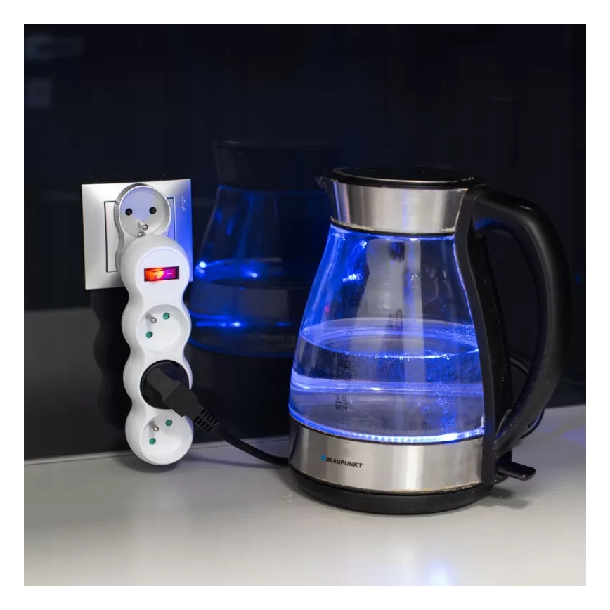 Razvodna utičnica s prekidačem, 3 utičnice