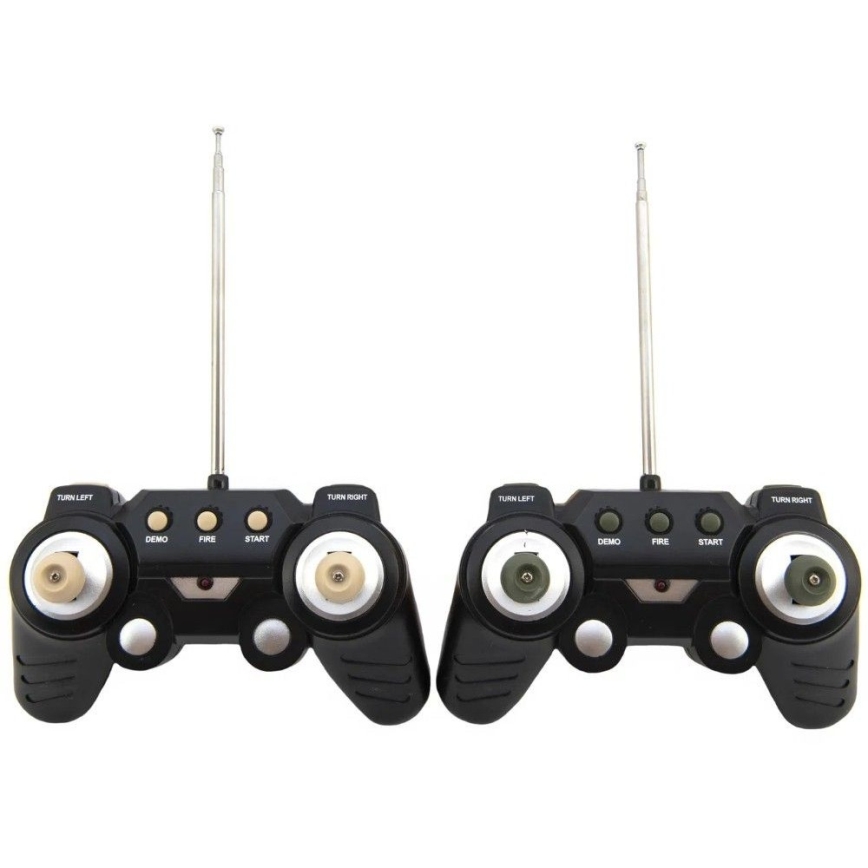 RC tenkovi na daljinsko upravljanje — napajanje 2xAA, maskirni uzorak