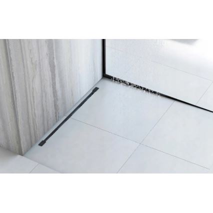 REA-K3218 - Nagibna lajsna 140 cm crna