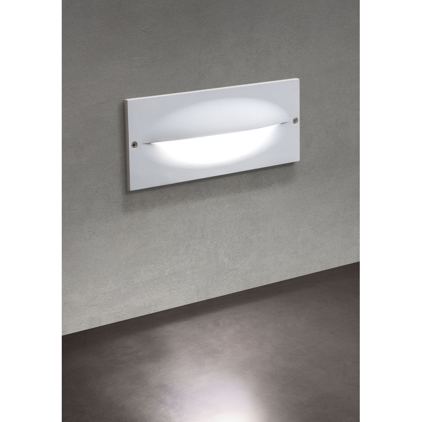 Redo 90009 - LED vanjska orijentacijska svjetiljka TAMPA LED/11W/230V IP54 bijela
