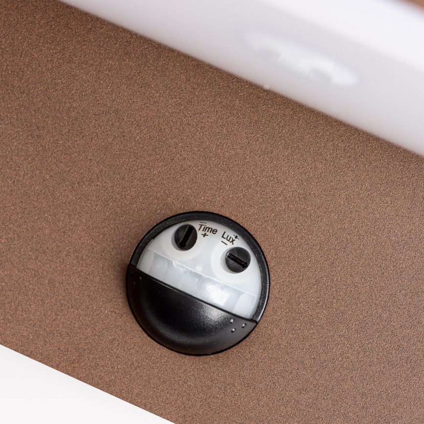 Redo 90588 - LED vanjsko zidno svjetlo sa senzorom FLIP LED/20W/230V 3000K CRI 90 IP54 smeđa