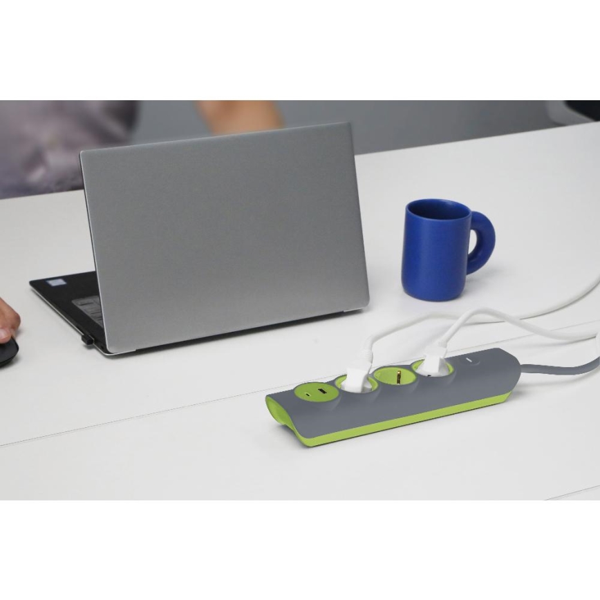 Retlux - Produžni kabel s prekidačem 3x tip E + 1x USB-A + 1x USB-C 1,4 m siva