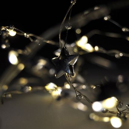 LED Božićne lampice 1 m 20xLED/2xAA