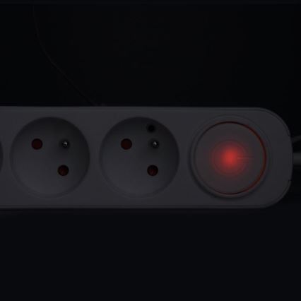 Produžni kabel s prekidačem, 3 utičnice i USB-A/USB-C priključci za punjenje, 3 m