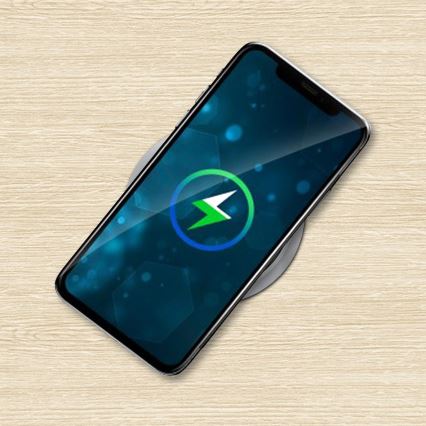 Stolni stupić s utičnicama i Qi bežičnim punjenjem 3x230V + 1xUSB-A + 1xUSB-C srebrna/crna