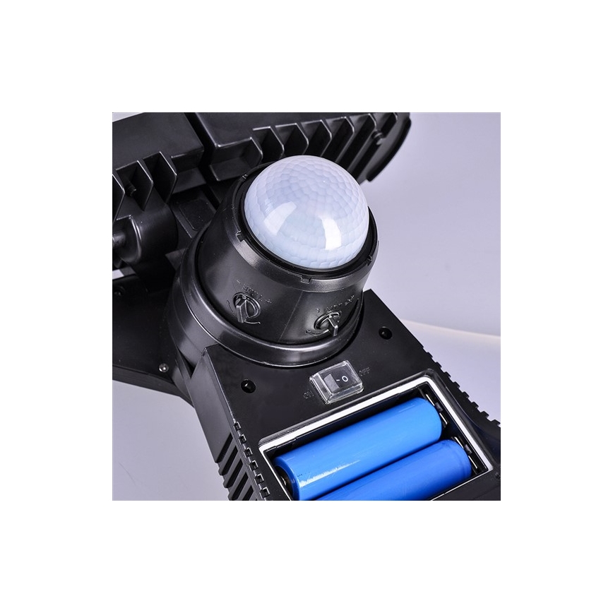 LED Solarni reflektor sa senzorom 2000mAh LED/8W/3,7V IP44
