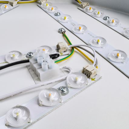 LED Prigušiva stropna svjetiljka LED/36W/230V 3000-6000K + daljinski upravljač