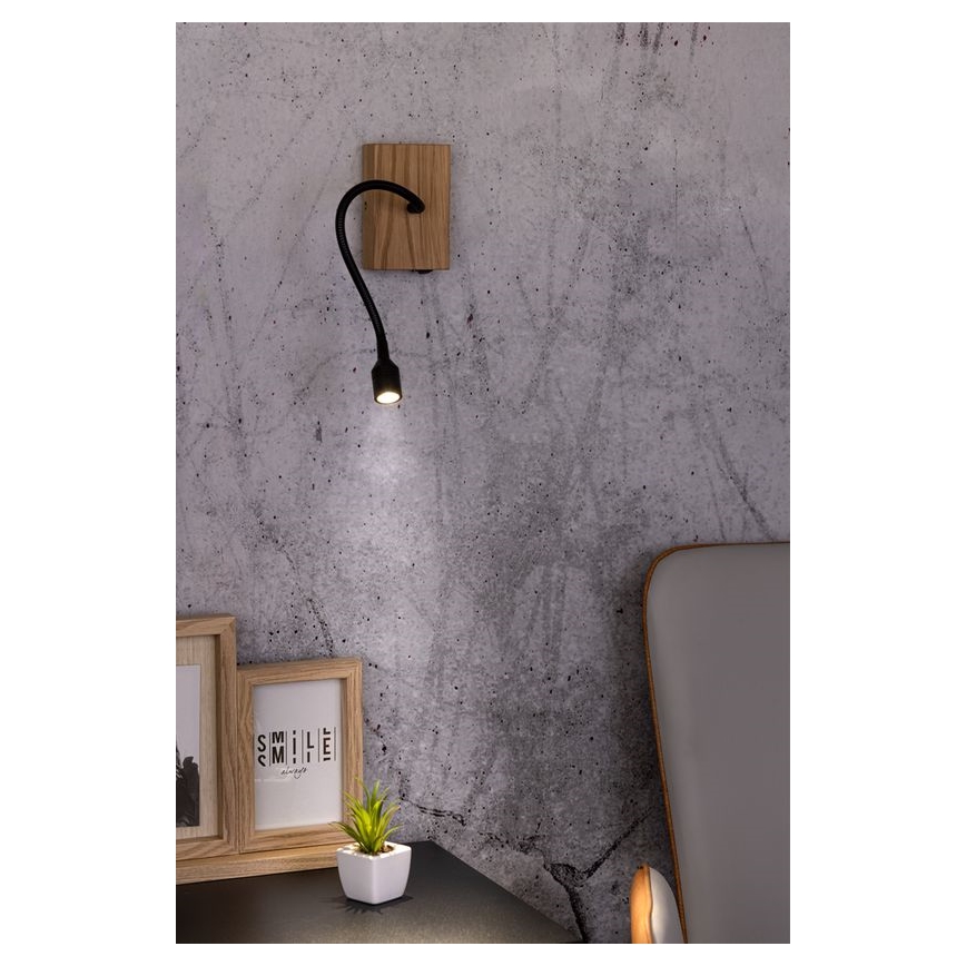Zidna svjetiljka LECTOR LED/2,5W/230V hrast – FSC certificirano