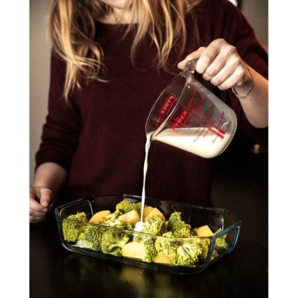 Staklena mjerna čaša PYREX 0,5 l