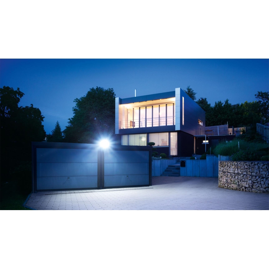 Steinel 003630 - LED Reflektor sa senzorom XLEDPRO 240 1xLED/20,5W/230V bijela