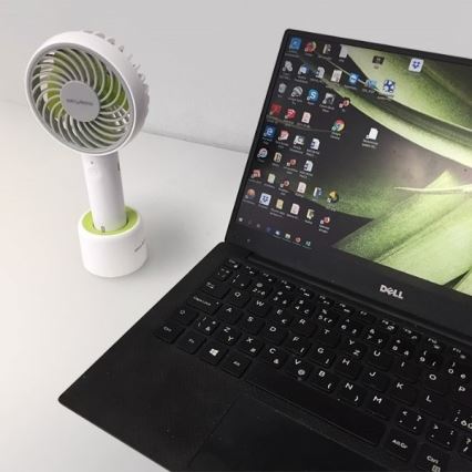 Stylies - Punjivi ručni ventilator LACERTA 4W/5V 2500 mAh bijela