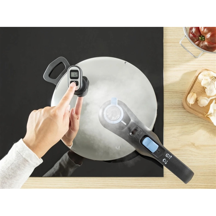 Tefal - Ekspres lonac 4 l SECURE TRENDY nehrđajući