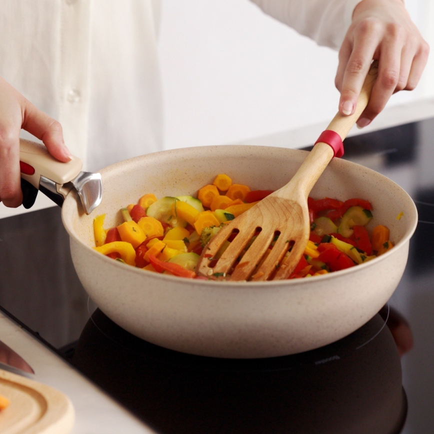 Tefal - Komplet posuđa 8 dijelova INGENIO DELIGHT