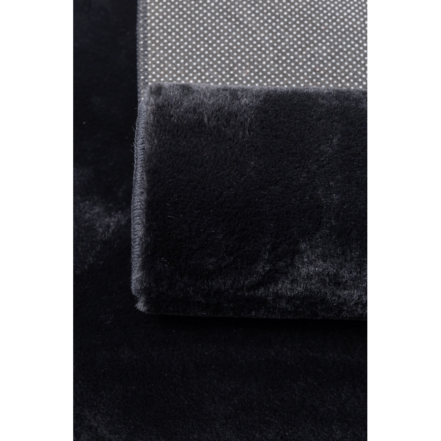 Tepih RABBIT-FOX 120x160 cm crni