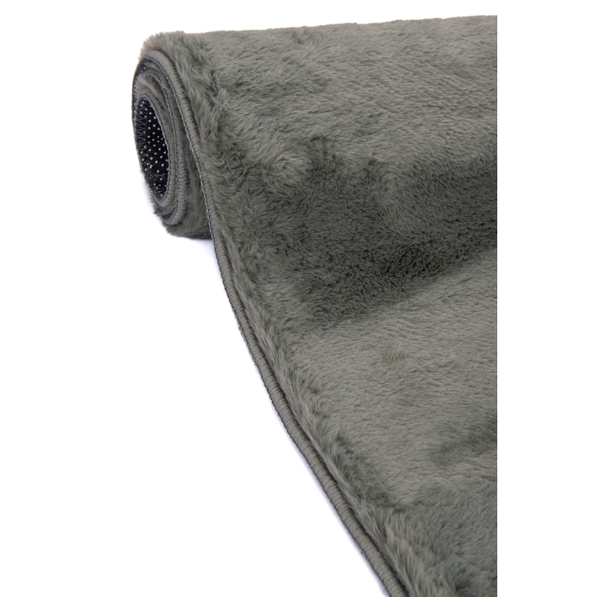 Tepih RABBIT-FOX 160x230 cm zelene boje