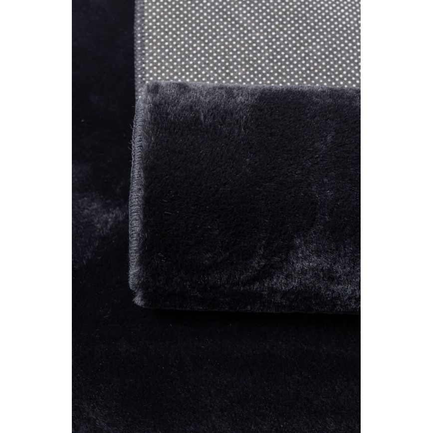 Tepih RABBIT-FOX 60x100 cm crne boje