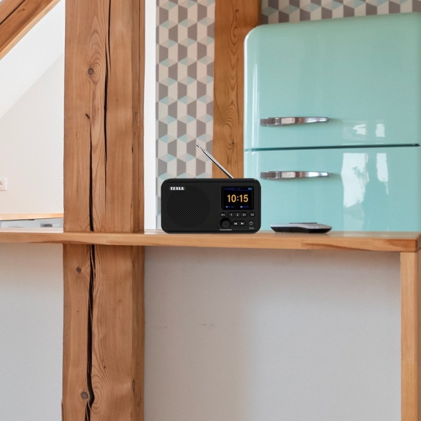 TESLA Electronics - Radio DAB+ FM 5W/4000 mAh crna